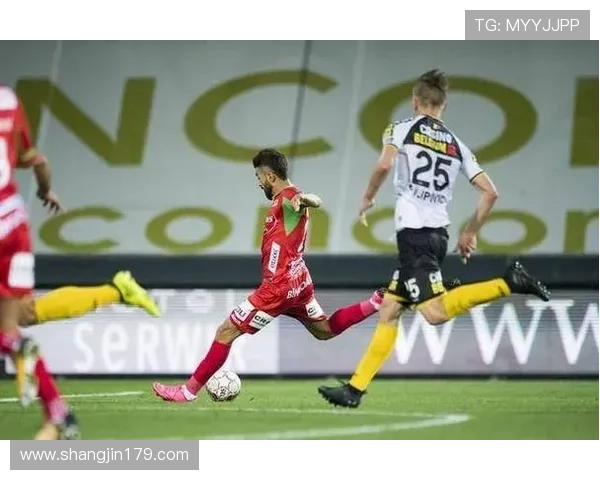 奥斯vs福伦丹荷乙联赛直播：强强对话谁能笑到最后？